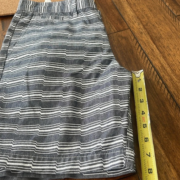 Original Penguin Men's Gray Striped Chino Shorts size 31 - Picture 11 of 11